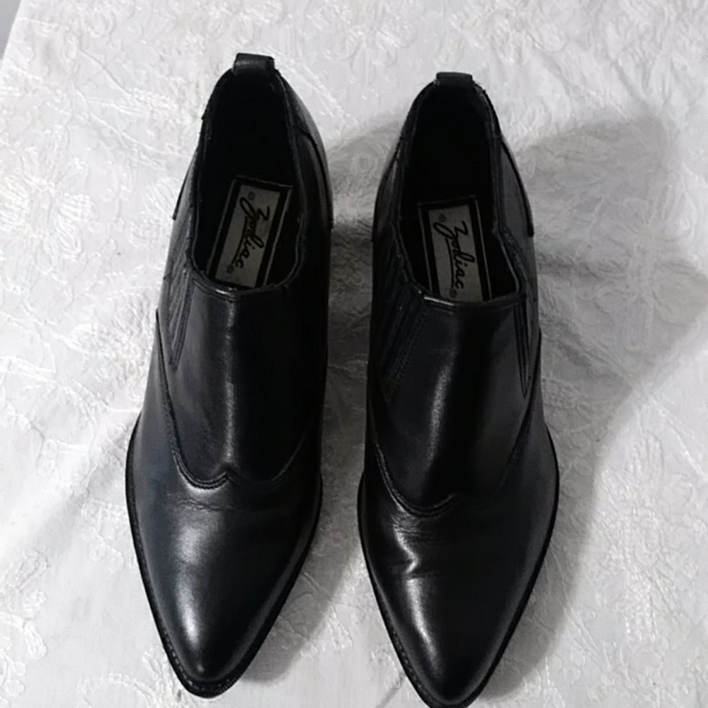 NWOT Vintage Zodiac Leather Booties